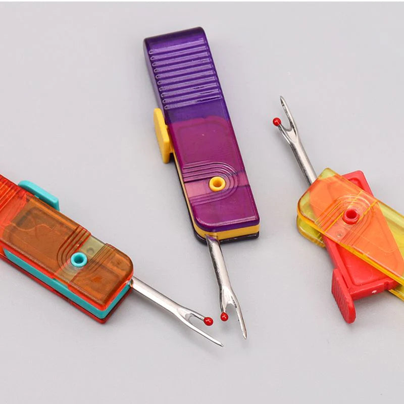 🎁Portable Folded Stitch Remover Knife💝
