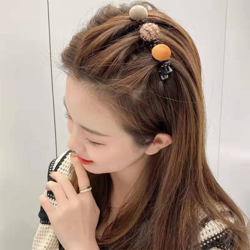 Double-Layer Retro Hairball Hair Clip