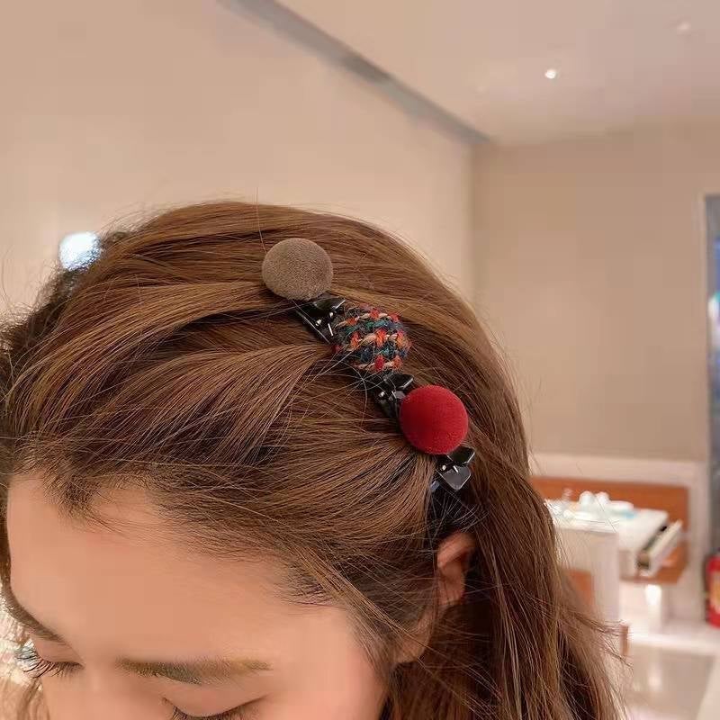 Double-Layer Retro Hairball Hair Clip